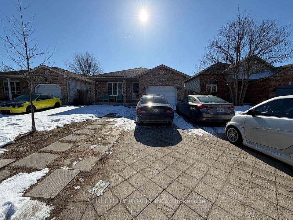 161 Thurman Circle, London East, ON N5V 4Z1 – main photo
