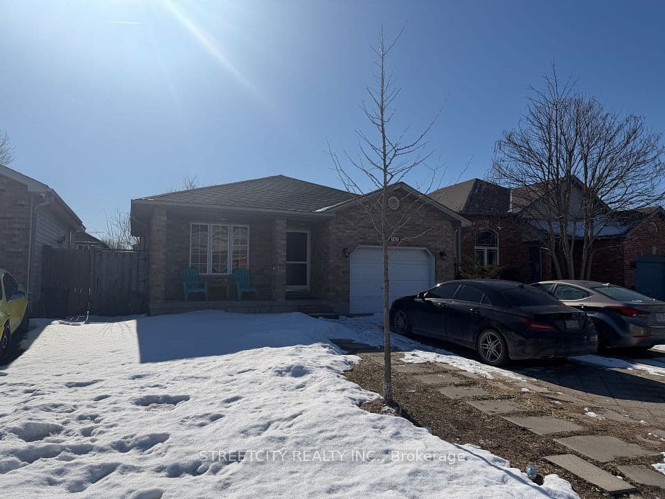 161 Thurman Circle, London East, ON N5V 4Z1 – photo 2