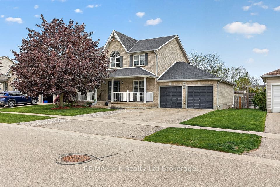 20 Owen Street, Ingersoll, ON N5C 4G7 – photo 2