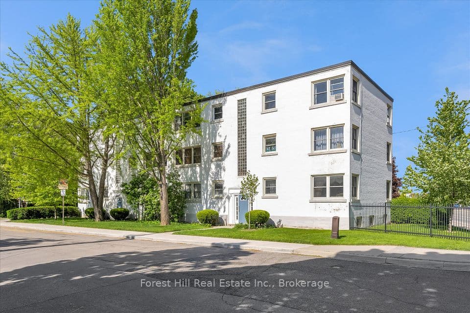 2 Stroud Road 5, Hamilton, ON L8S 1Z6 – photo 2