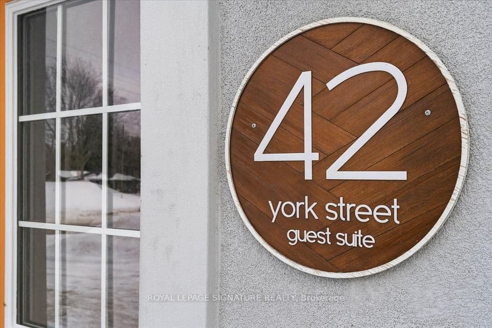 42 York Street, Prince Edward County, ON K0K 2T0 – main photo