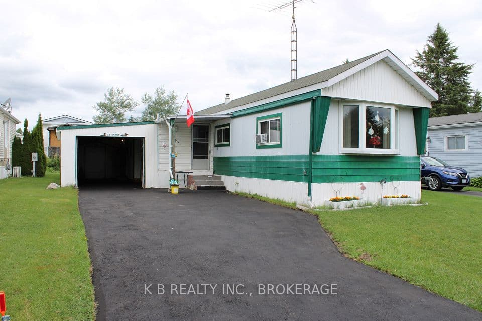 6 Cedar Street W, Greater Napanee, ON K7R 3L1 – main photo