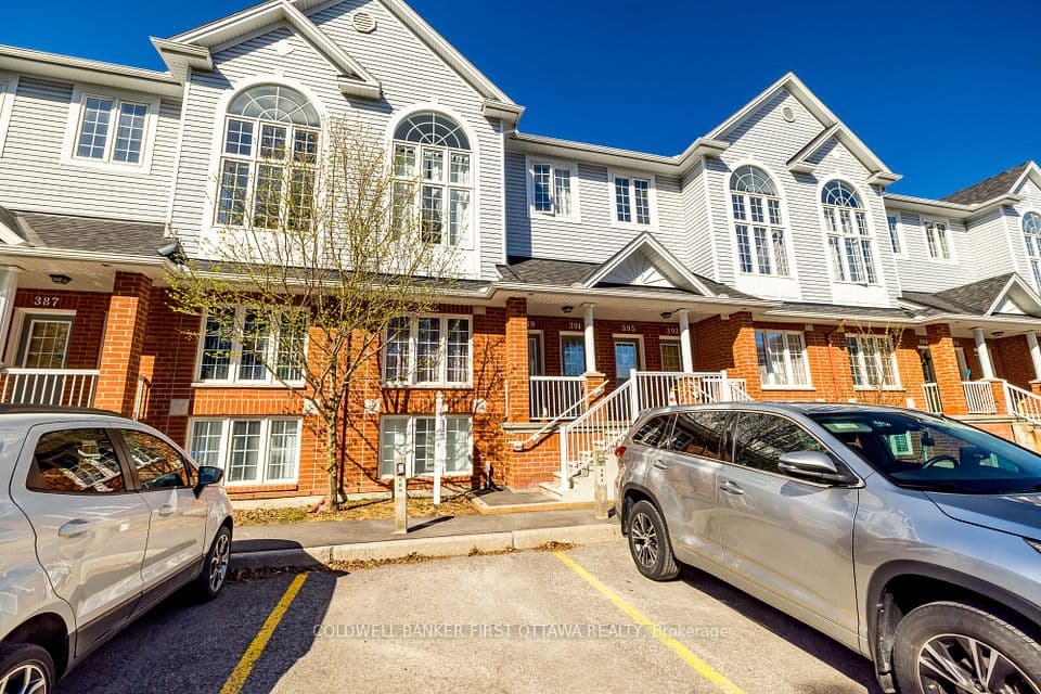389 Wiffen Private, Bells Corners and South to Fallowfield, ON K2H 1G4 – photo 3