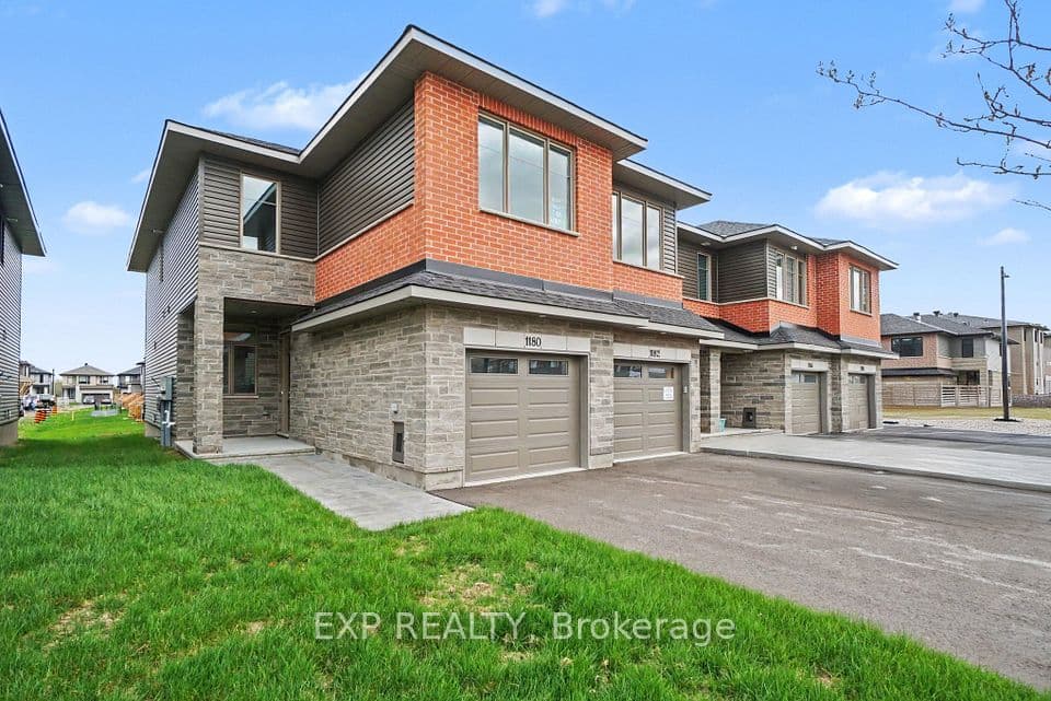 1180 Cope Drive, Stittsville - Munster - Richmond, ON K2S 3C4 – main photo