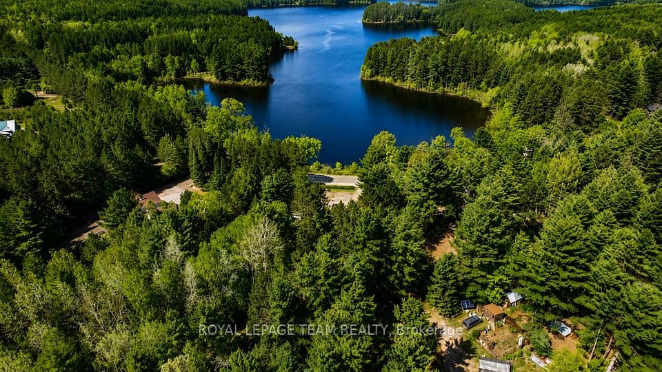 1855 Old Barry's Bay Road S, Madawaska Valley, ON K0B 1K0 – main photo
