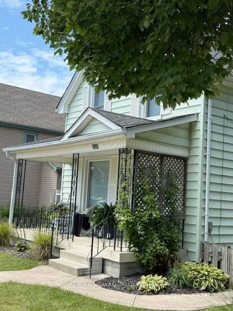 9 Beech Street, Port Colborne, ON L3K 3N7 – photo 2