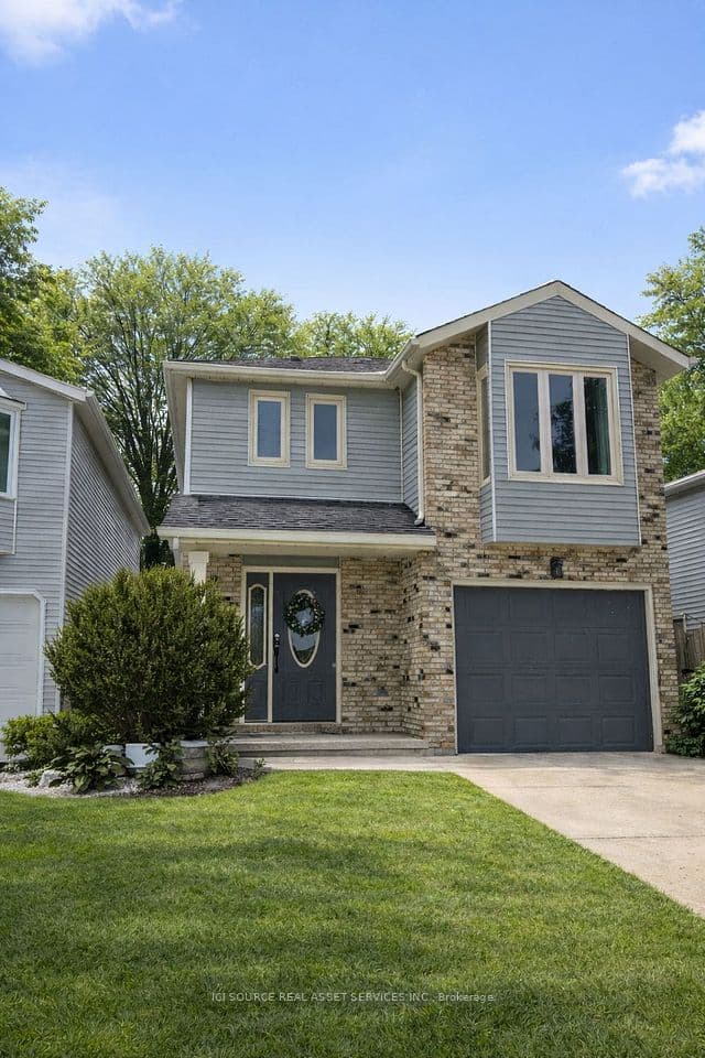 1593 Murphy Road, Sarnia, ON N7S 2Z4 – main photo