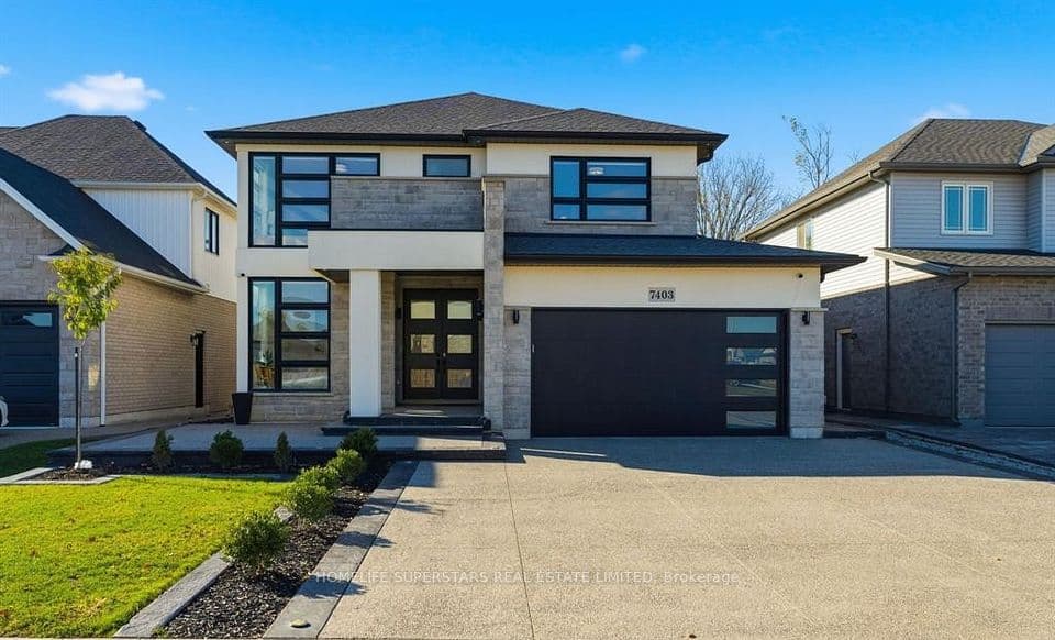 7403 Sherrilee Crescent, Niagara Falls, ON L2H 3T4 – main photo
