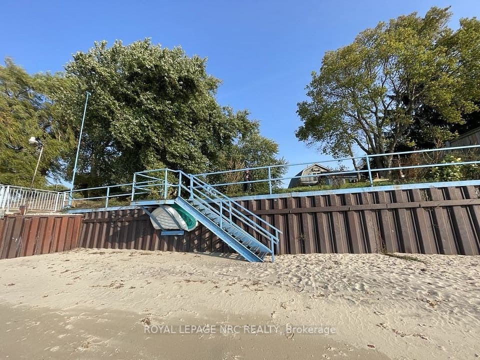 2594 Lakeshore Road, Haldimand, ON N1A 2W8 – photo 3