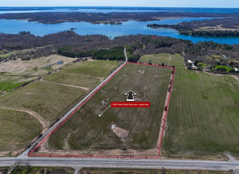 1840 Trident Yacht Club Lane S, Kingston, ON K7G 2V5 – main photo