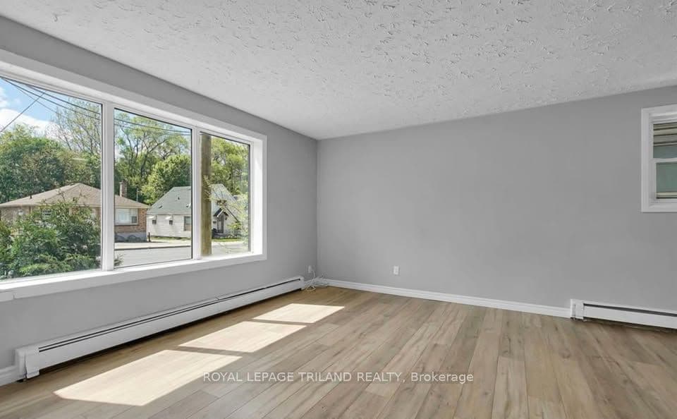 18.5 Adelaide Street S, London South, ON N5Z 3J8 – photo 2