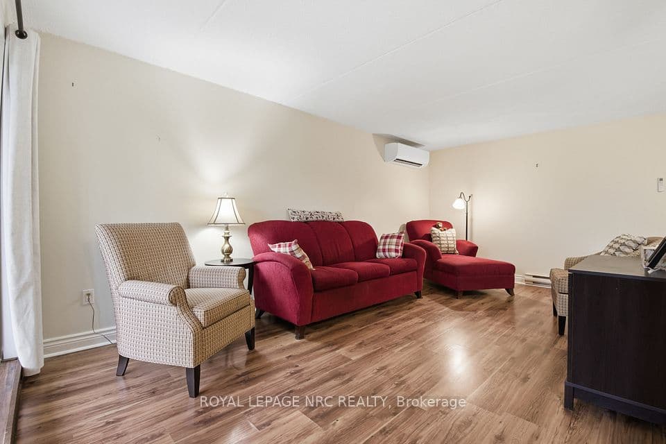 4658 Drummond Road 217, Niagara Falls, ON L2E 7E1 – photo 3