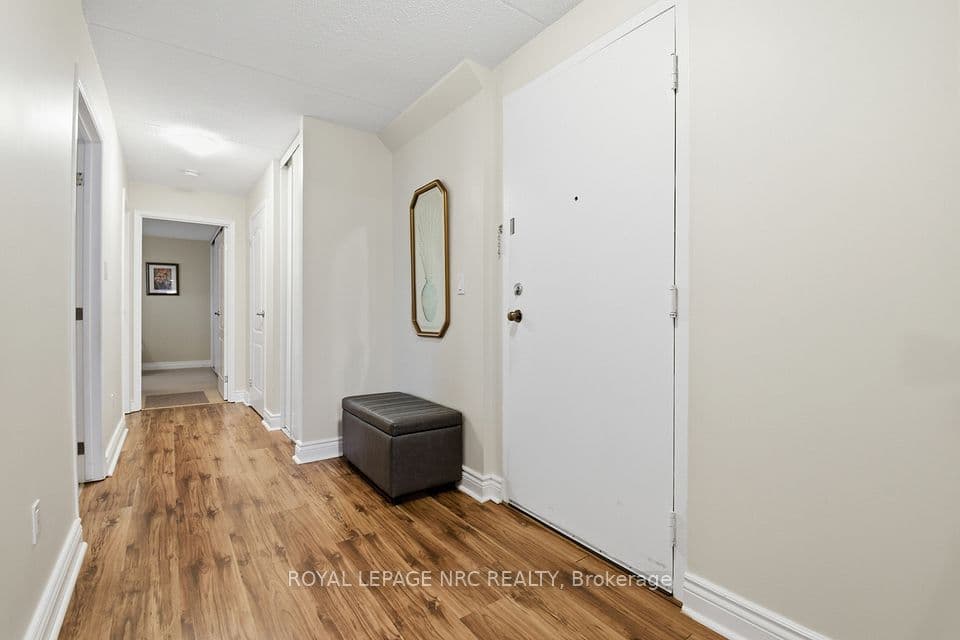 4658 Drummond Road 217, Niagara Falls, ON L2E 7E1 – photo 2