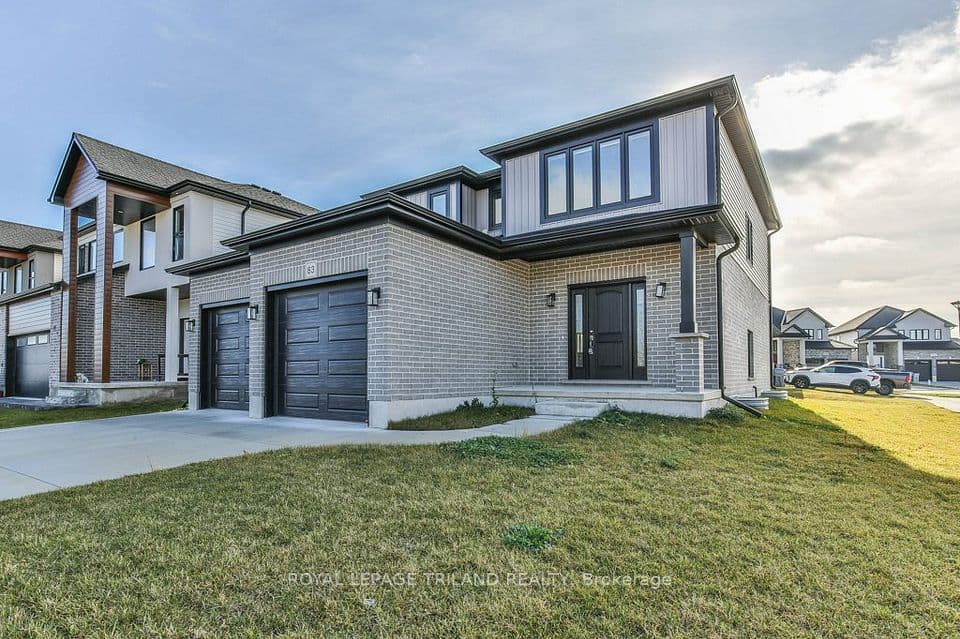 83 GREENE Street, South Huron, ON N0M 1S2 – photo 2