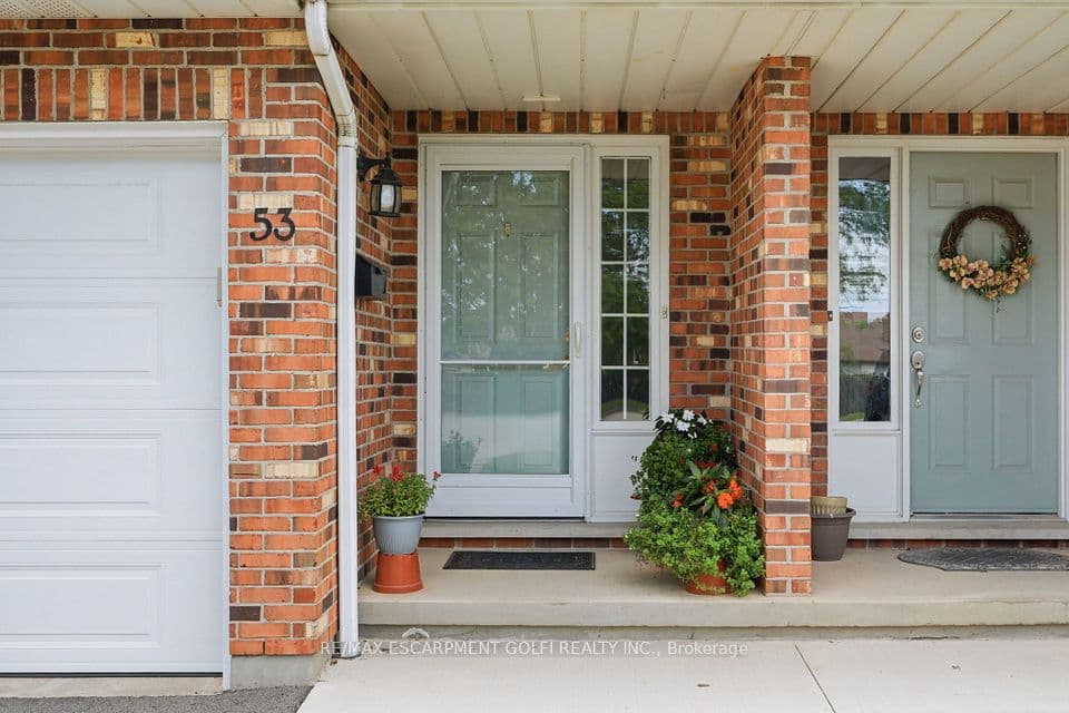 53 Myrtle Avenue, St. Catharines, ON L2M 5W2 – photo 2