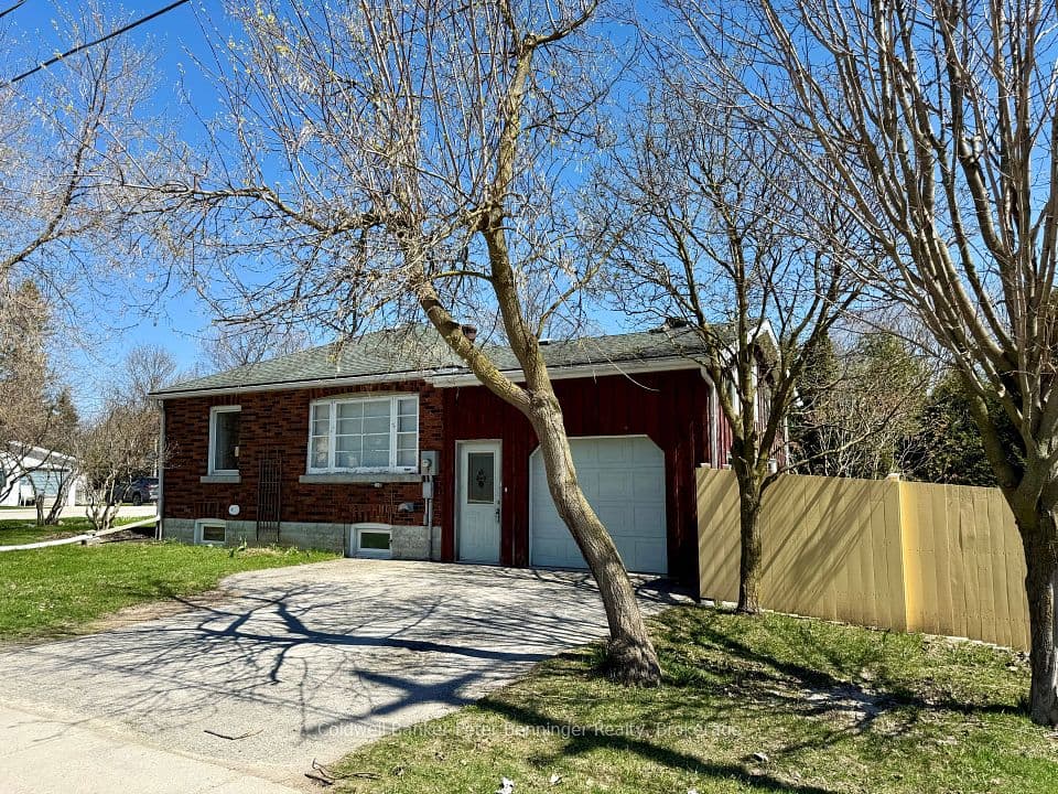501 Napier Street, Brockton, ON N0G 2V0 – photo 2