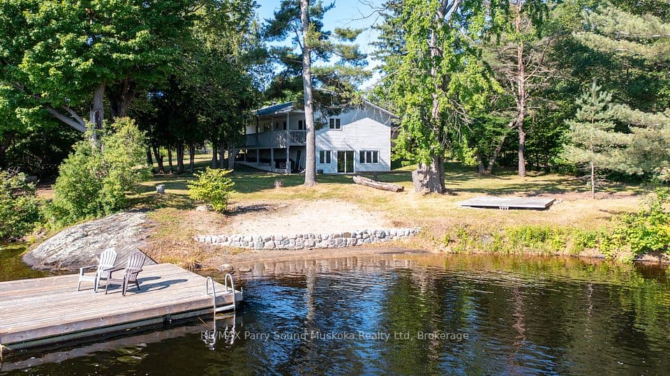 149 WILLIAM Street, Parry Sound, ON P2A 1W3 – photo 2