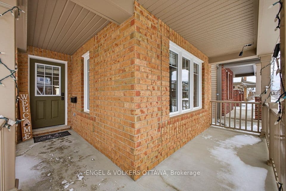 2206 Watercolours Way, Barrhaven, ON K2J 5J8 – photo 2