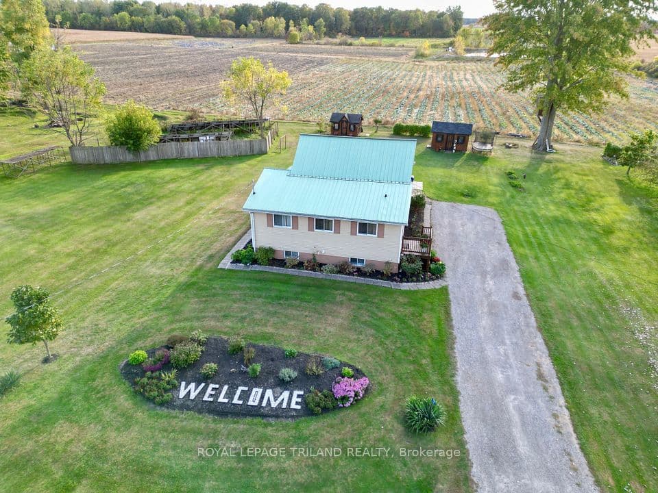 37 Broadway Street, Newbury, ON N0L 1Z0 – photo 2
