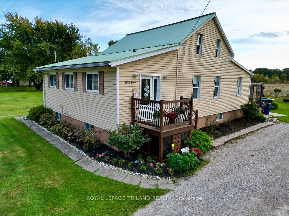 37 Broadway Street, Newbury, ON N0L 1Z0 – photo 3