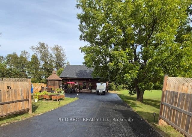 15 Ferguslea Road E, Admaston/Bromley, ON K7V 3Z9 – photo 2