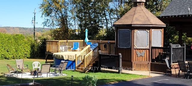 15 Ferguslea Road E, Admaston/Bromley, ON K7V 3Z9 – photo 3