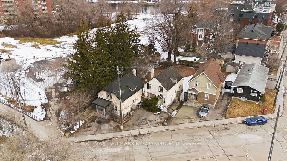 5 & 7 Hurdman Road, Lower Town - Sandy Hill, ON K1N 8N6 – main photo