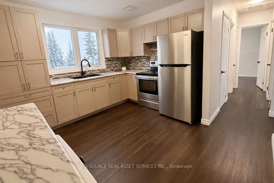 6 Macdonald Avenue, Terrace Bay, ON P0T 2W0 – photo 3