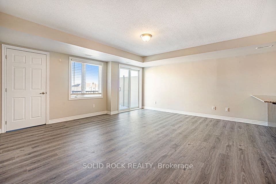 150 Walleye Private 42, Barrhaven, ON K2J 6R2 – photo 3