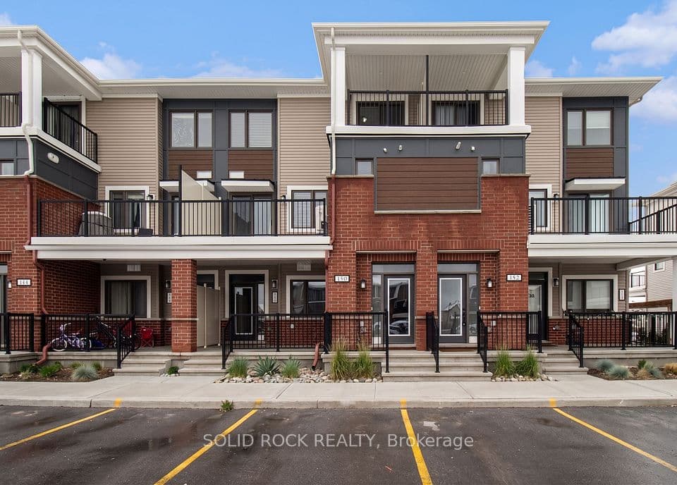 150 Walleye Private 42, Barrhaven, ON K2J 6R2 – main photo