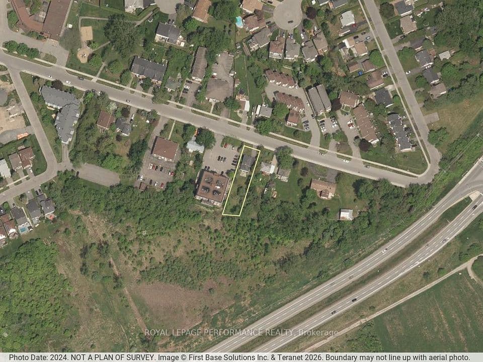 2478 Cleroux Crescent, Blackburn Hamlet, ON K1W 1A3 – photo 3