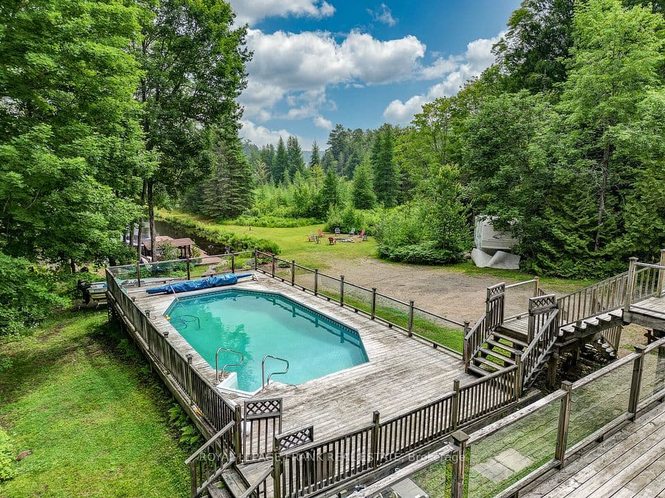 1013 Merrick Drive, Bracebridge, ON P1L 1X1 – photo 2