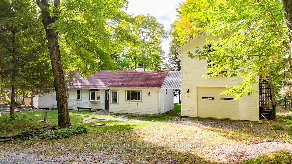 408 Couchs Road, North Kawartha, ON K0L 1A0 – photo 2