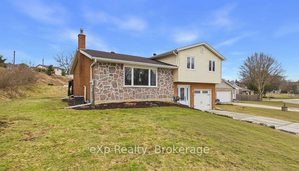 1 Centennial Drive, Brockton, ON N0G 2V0 – photo 2