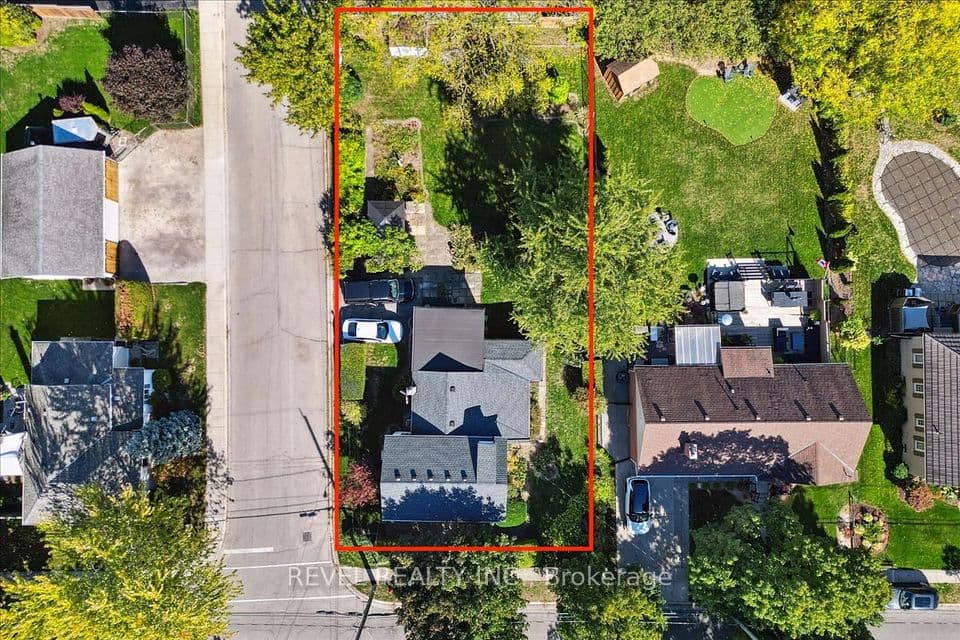 250 Mill Street N, Hamilton, ON L0R 2H0 – photo 3