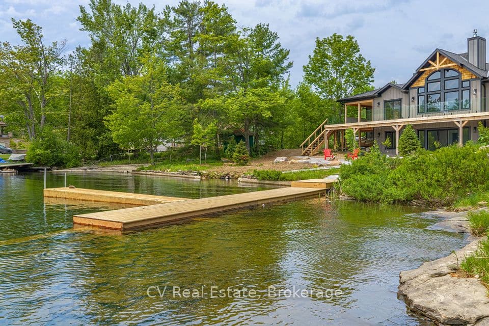 1111 Lakeshore Drive, Gravenhurst, ON P1P 1R2 – photo 3