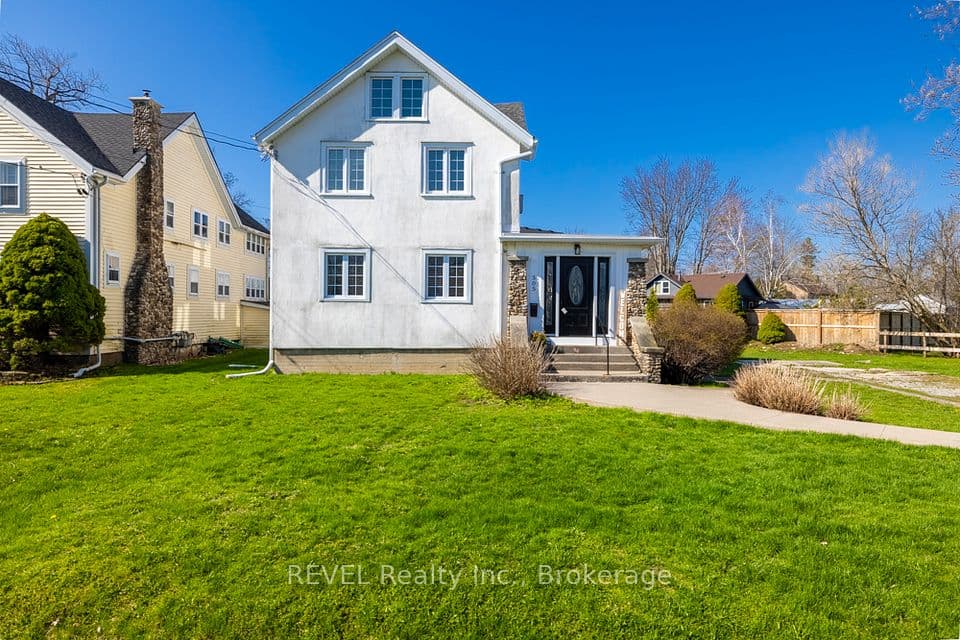 305 Leask Avenue, Fort Erie, ON L2A 4L3 – photo 2