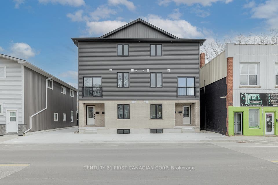 109 Ross Street, St. Thomas, ON N5R 3X8 – main photo