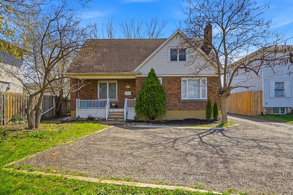 140 Eastchester Avenue, St. Catharines, ON L2P 2Z4 – photo 2
