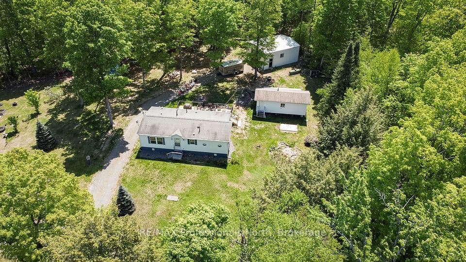 1874 Highway 118 E, Bracebridge, ON P1L 1X1 – photo 2