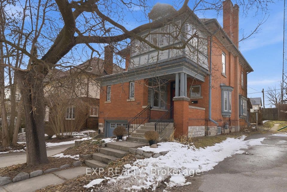 385 Stewart Street, Peterborough, ON K9H 4A9 – photo 2