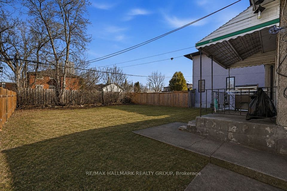 211 Columbus Avenue, Overbrook - Castleheights and Area, ON K1K 1P7 – photo 2
