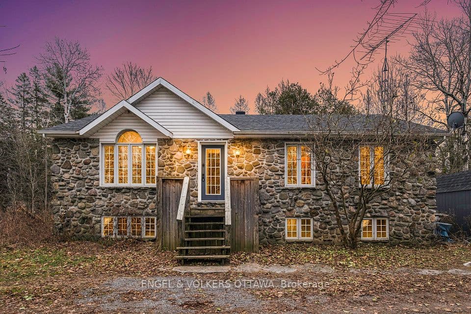 4751 PEARL Road, Champlain, ON K0B 1K0 – main photo