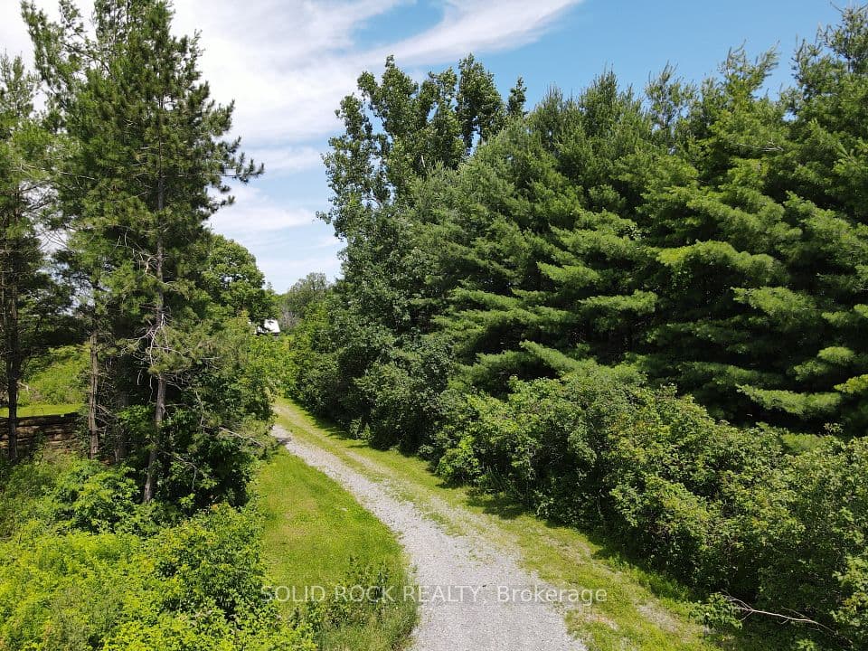 202 Highfield Crescent, Beckwith, ON K7C 3P2 – photo 3