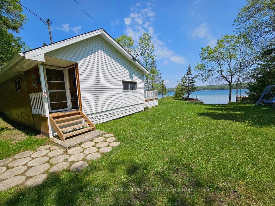123 Waterview Lane, Assiginack, ON P0P 1N0 – main photo