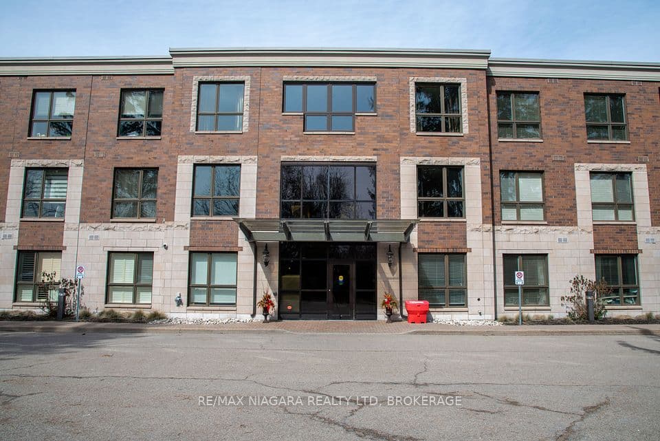 2799 St. Paul Avenue 306, Niagara Falls, ON L2J 2L3 – photo 3