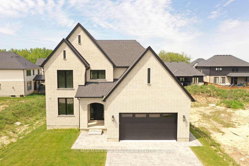 174 Timberwalk Trail, Middlesex Centre, ON N0M 2A0 – main photo