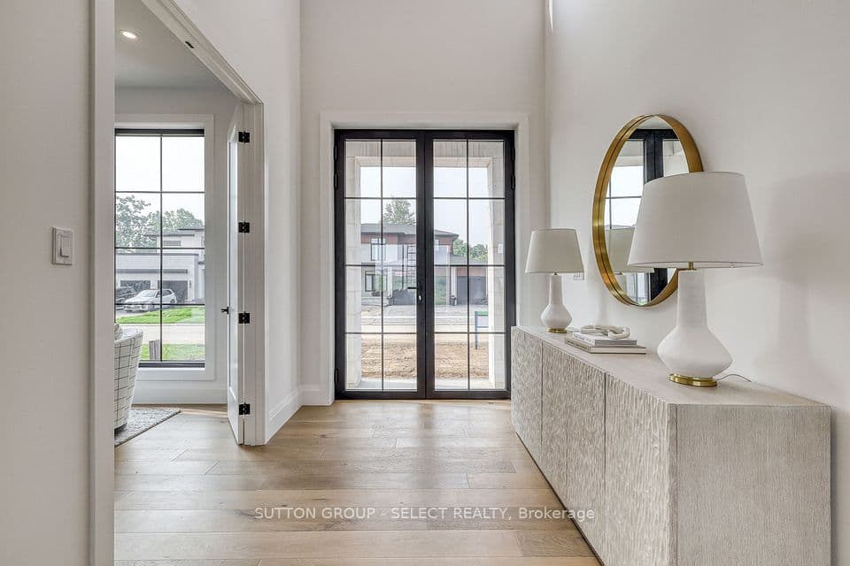 169 Edgewater Boulevard, Middlesex Centre, ON N0L 1R0 – photo 2