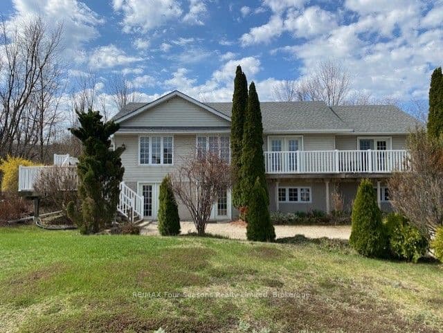 209442 Highway 26 W, Blue Mountains, ON L9Y 0T1 – main photo