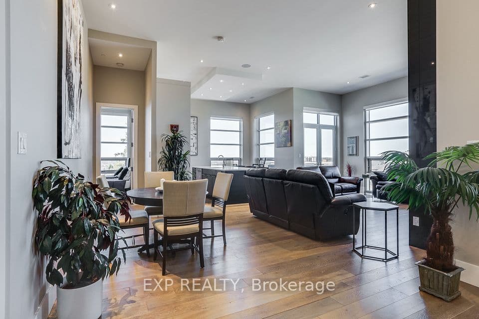 1705 Fiddlehead Place 404, London North, ON N6G 5M6 – main photo
